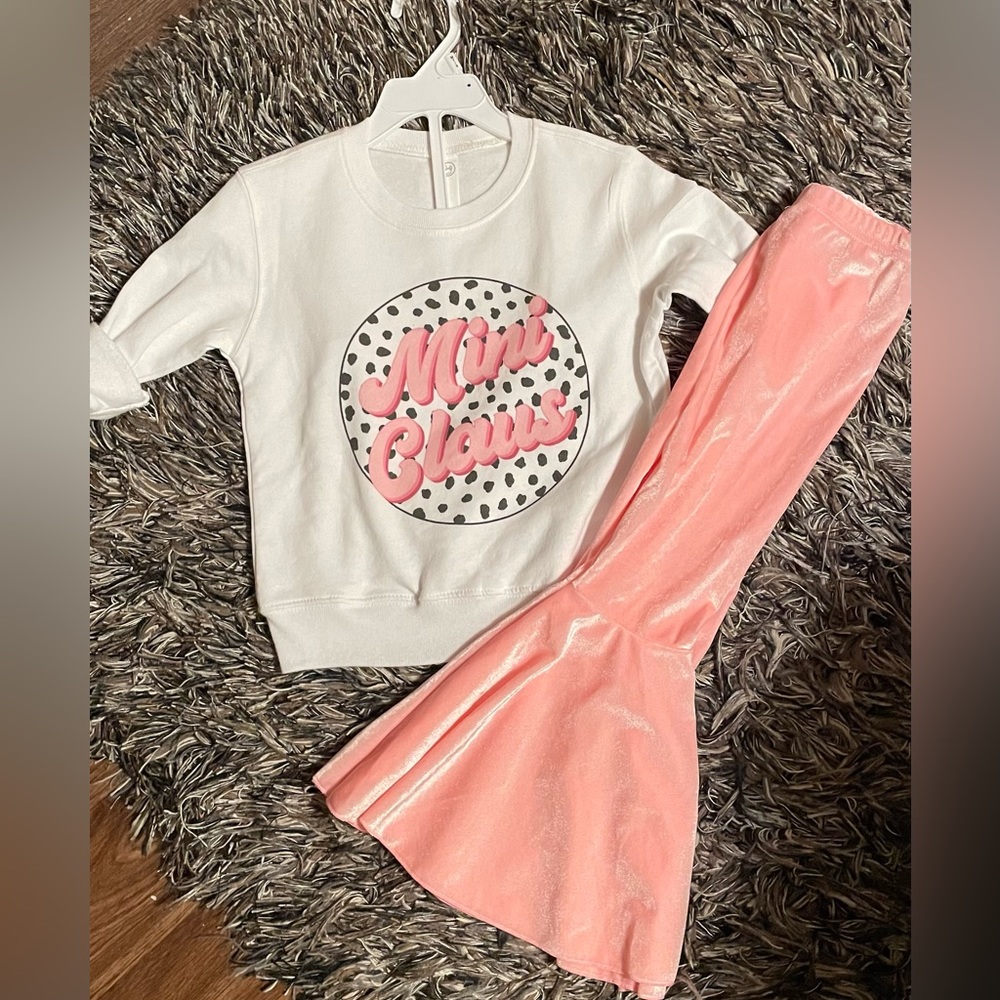 🛑🛑SOLD🛑🛑Kids Mini Claus Boutique Pink Outfit